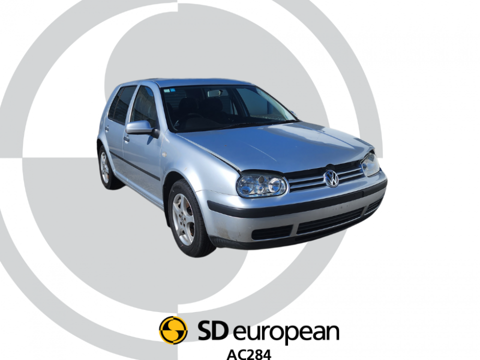 2000 Volkswagen Golf