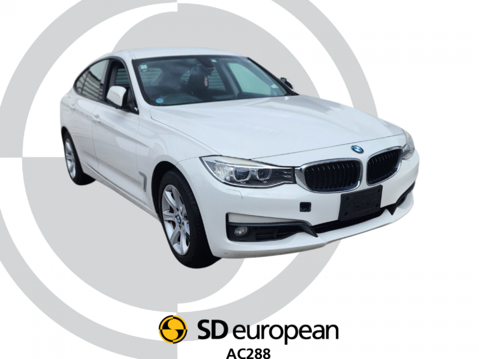 2013 BMW 320i