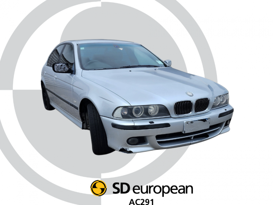 2000 BMW 528I